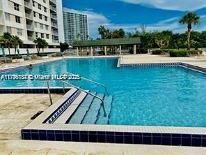 300 Bayview Dr, Unit 508, Sunny Isles Beach, FL 33160 Photo