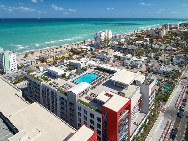 Unit N212, Hollywood, FL 33019