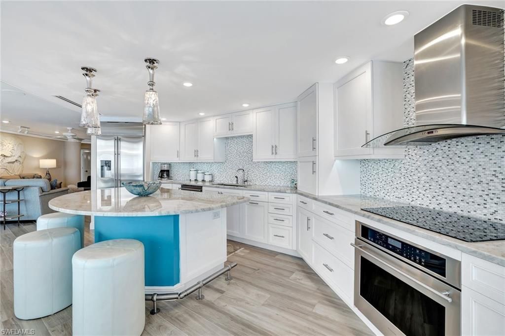 4041 Gulf Shore Blvd N, Unit 703, Naples, FL 34103 Photo