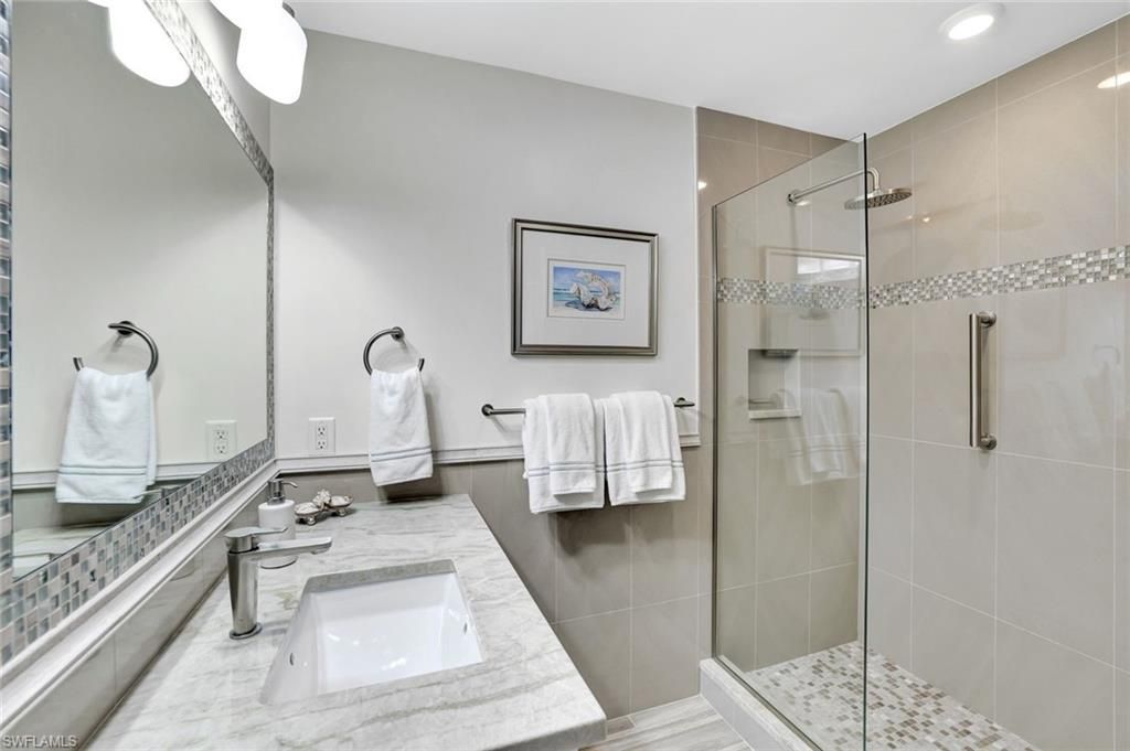 4041 Gulf Shore Blvd N, Unit 703, Naples, FL 34103 Photo