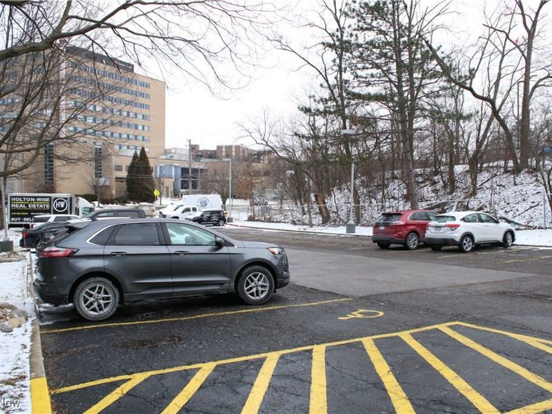 6731 Ridge, Unit M01, Parma, OH 44129 Photo 8