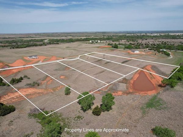 2 N 2116 Road, Butler, OK 73625