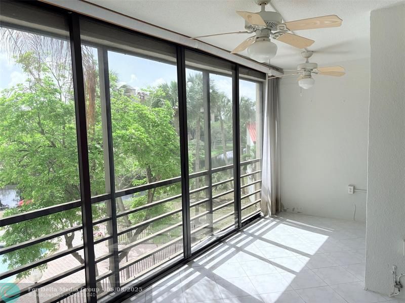 2306 S Cypress Bend Drive, Unit 319, Pompano Beach, FL 33069 Photo