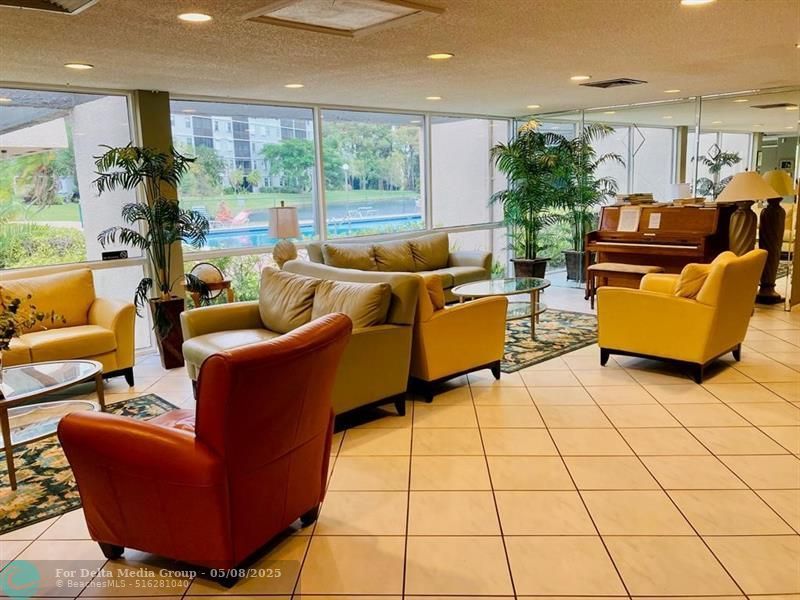 2306 S Cypress Bend Drive, Unit 319, Pompano Beach, FL 33069 Photo