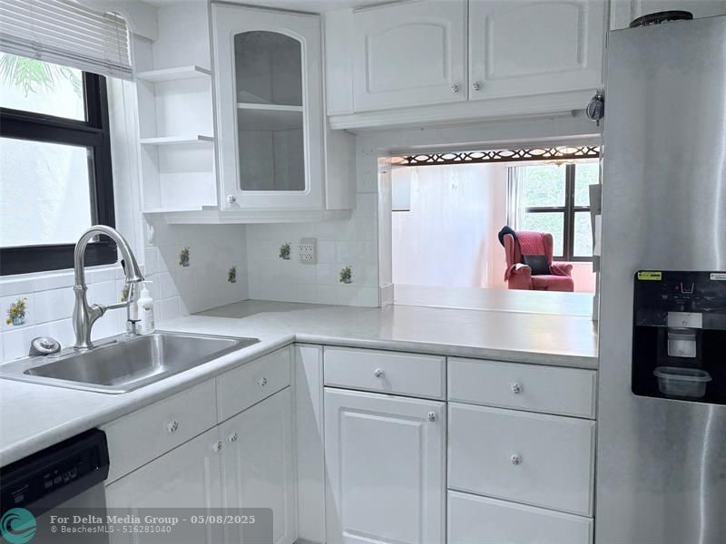 2306 S Cypress Bend Drive, Unit 319, Pompano Beach, FL 33069 Photo