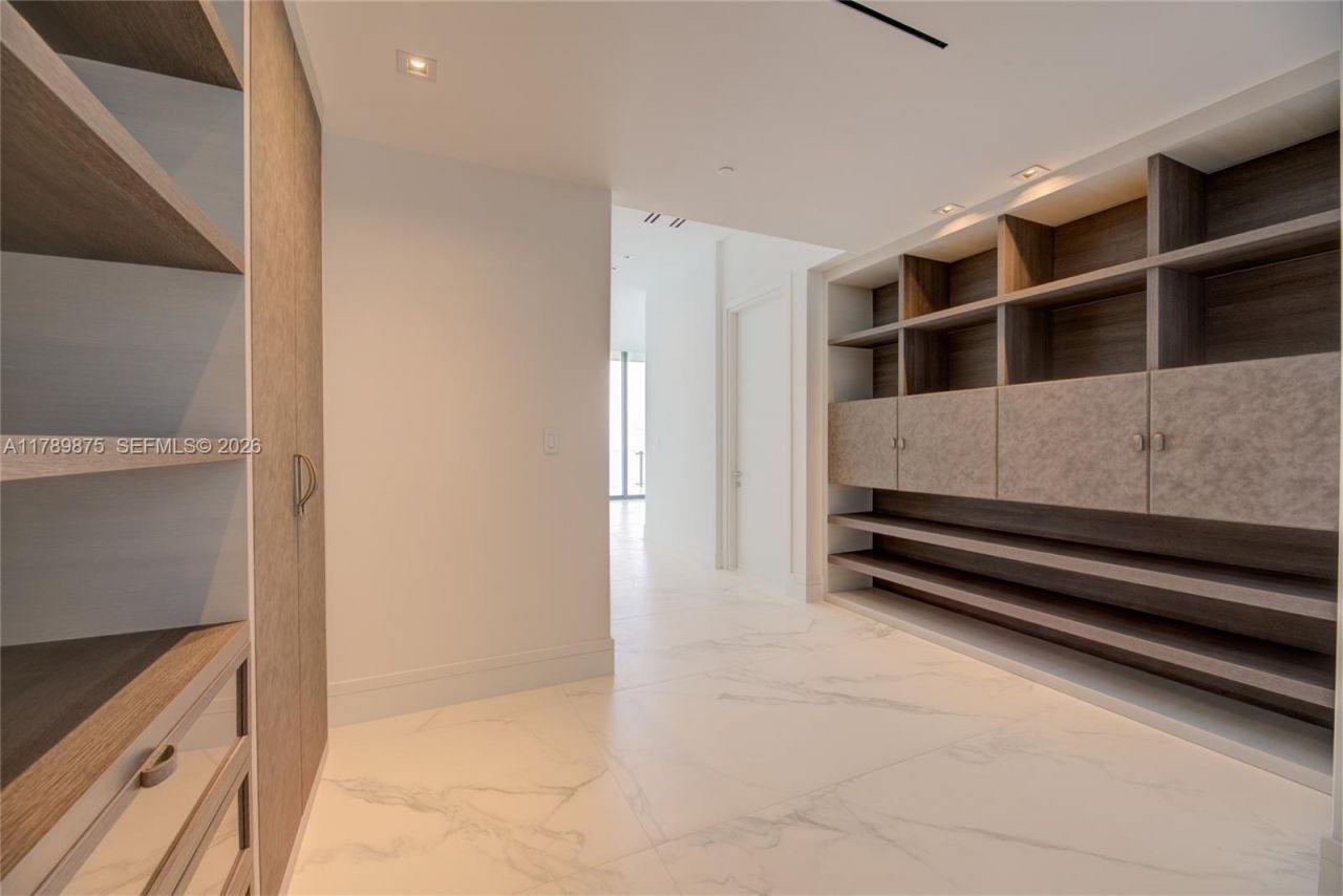 17141 Collins Ave, Unit 4501/4601, Sunny Isles Beach, FL 33160 Photo