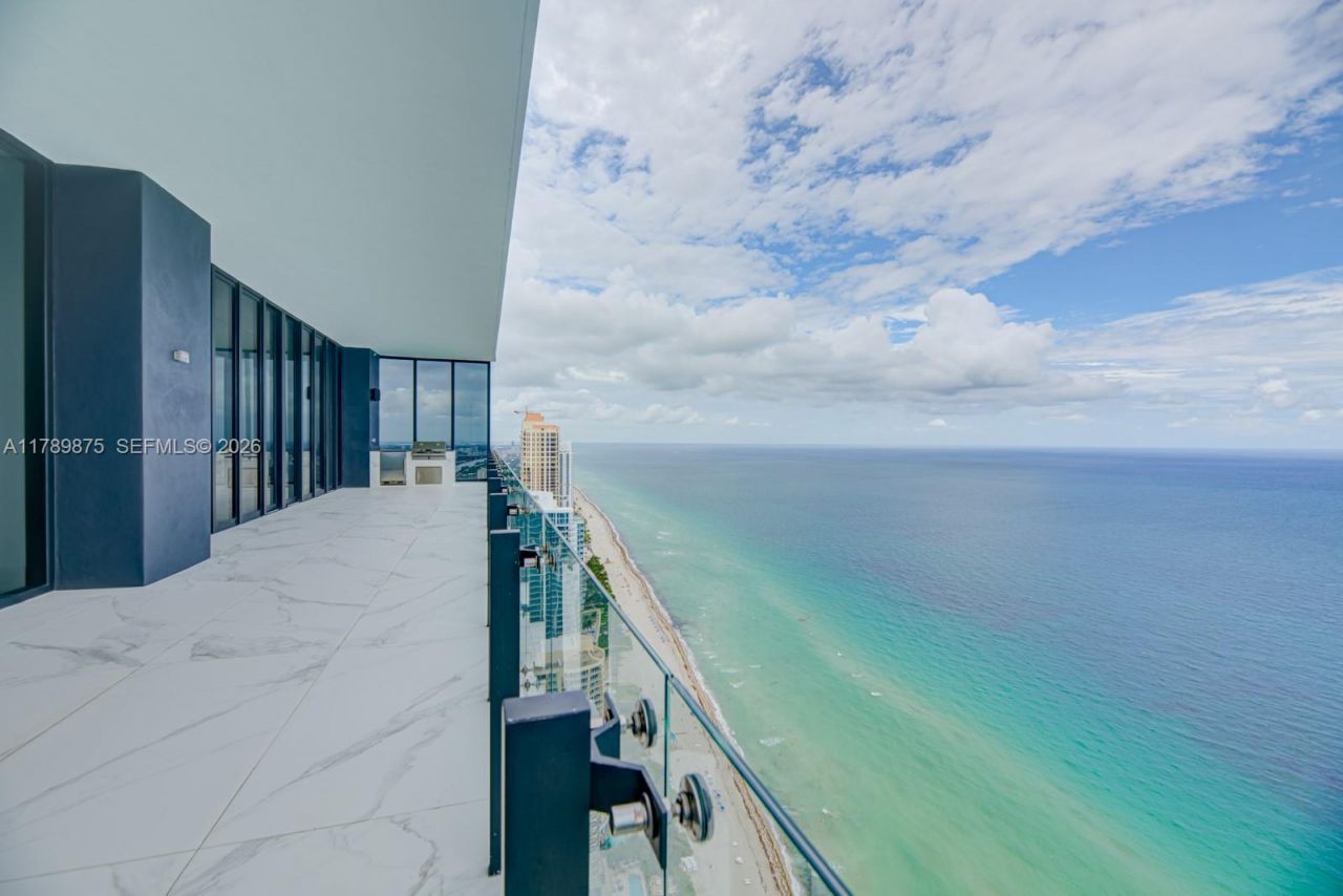 17141 Collins Ave, Unit 4501/4601, Sunny Isles Beach, FL 33160 Photo