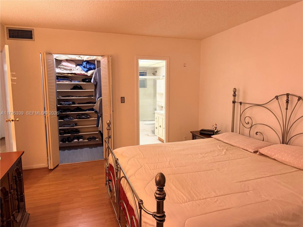 4700 NW 35th St, Unit 408, Lauderdale Lakes, FL 33319 Photo