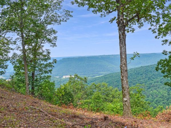 615 Cumberland Circle, Jasper, TN 37347