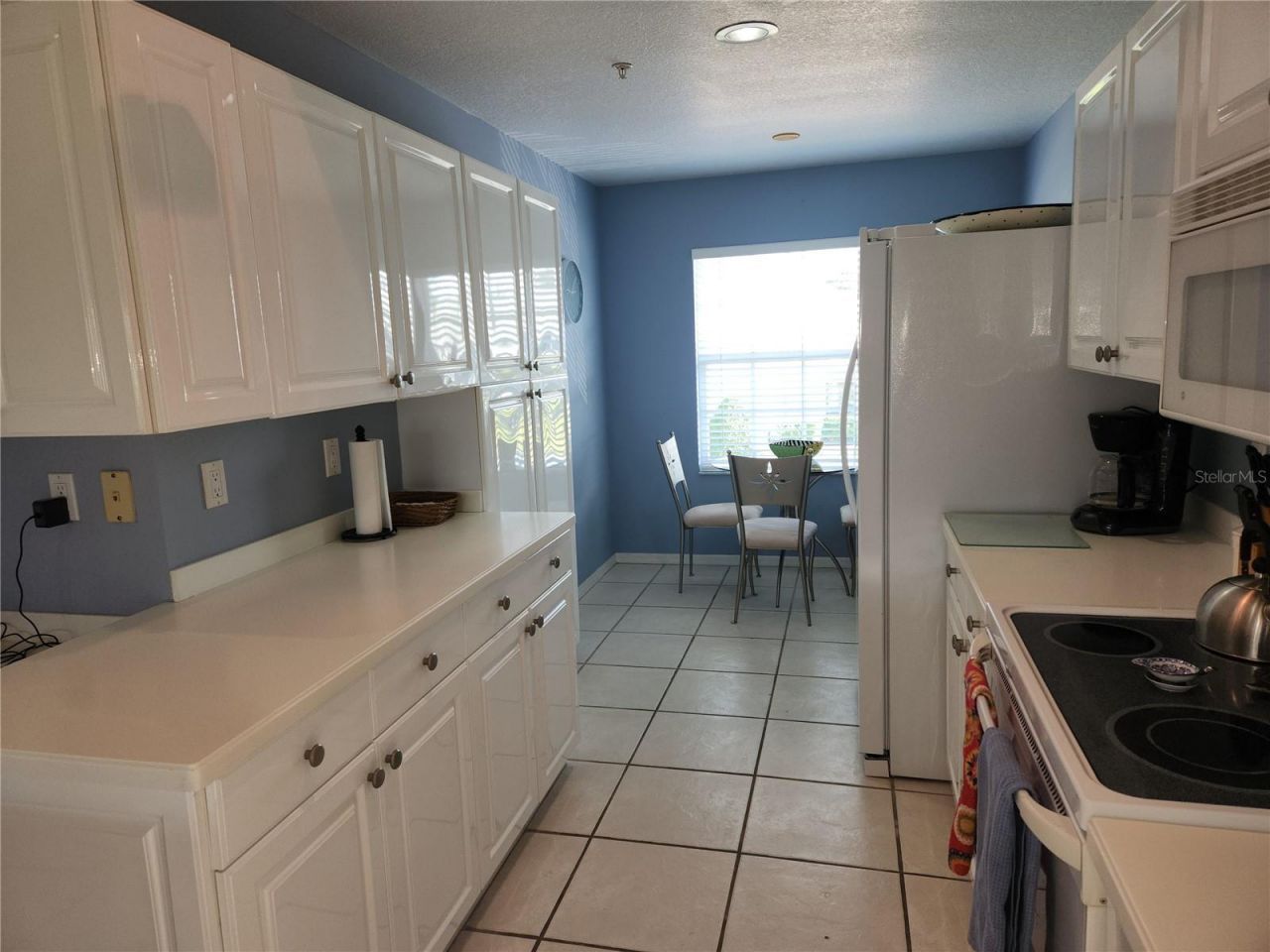 6606 Pineview Terrace, Unit 201, Bradenton, FL 34203 Photo