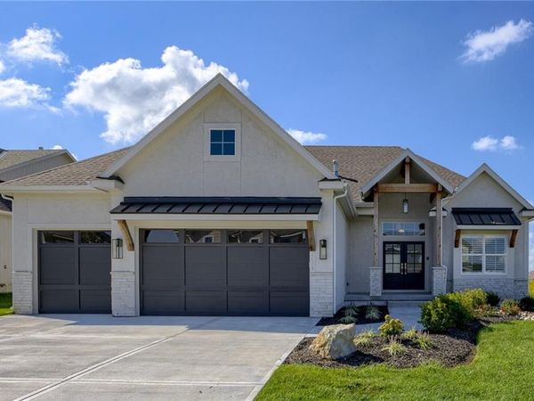 17220 W 164th Street, Olathe, KS 66062