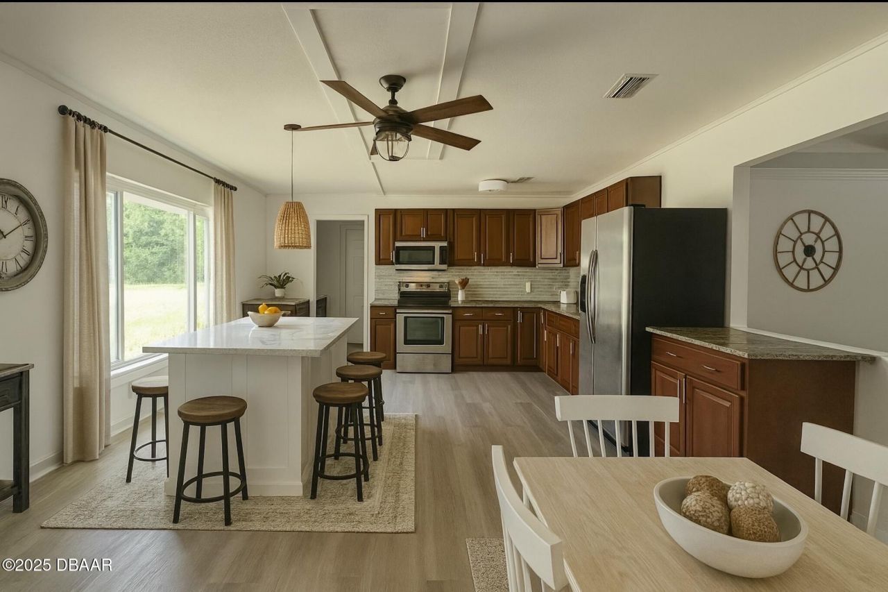 143 Pinecrest Circle, San Mateo, FL 32187 Photo