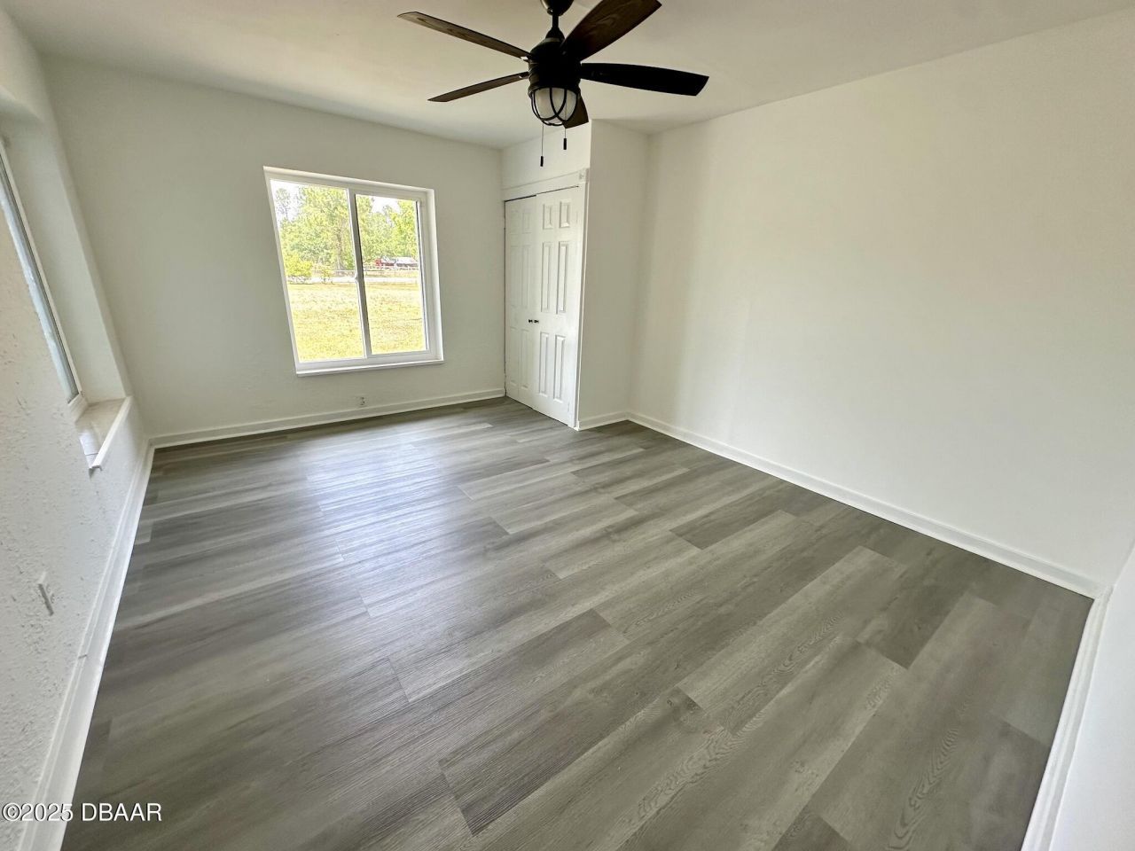 143 Pinecrest Circle, San Mateo, FL 32187 Photo