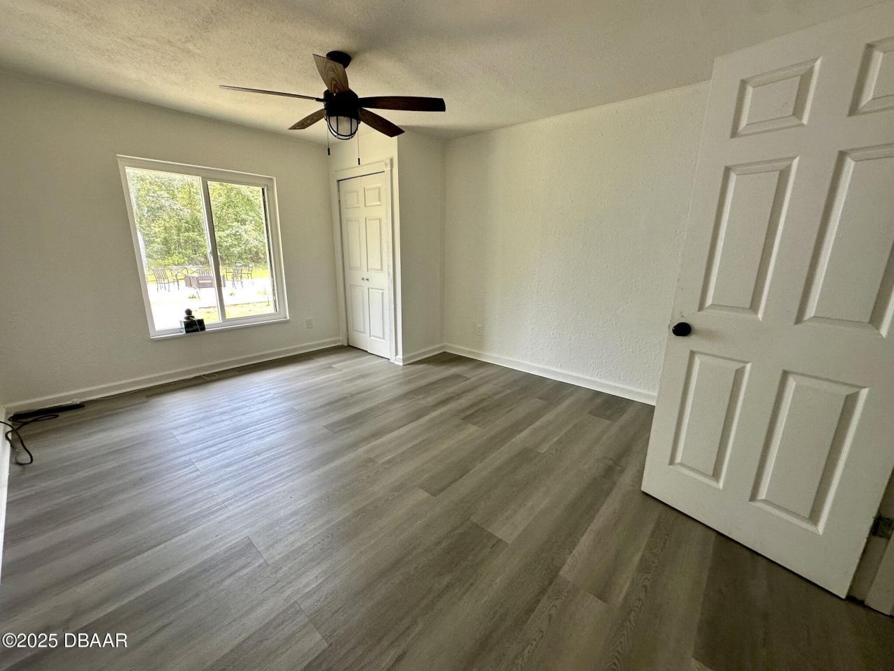 143 Pinecrest Circle, San Mateo, FL 32187 Photo