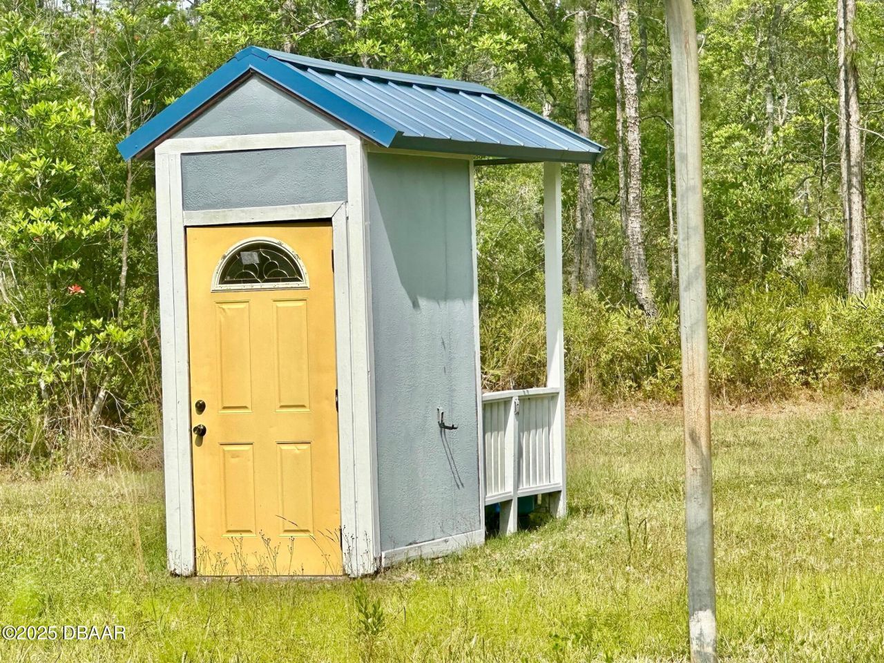 143 Pinecrest Circle, San Mateo, FL 32187 Photo