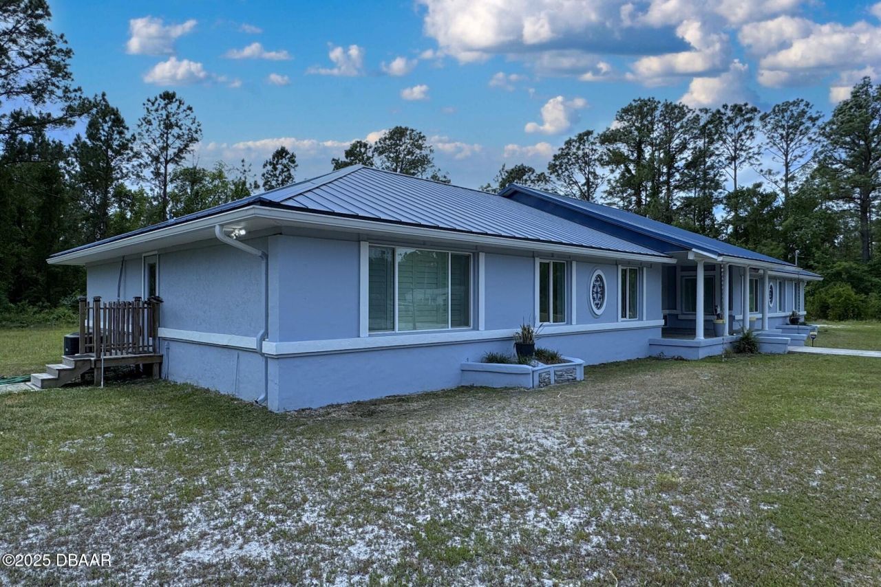 143 Pinecrest Circle, San Mateo, FL 32187 Photo