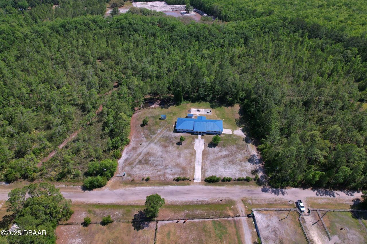 143 Pinecrest Circle, San Mateo, FL 32187 Photo