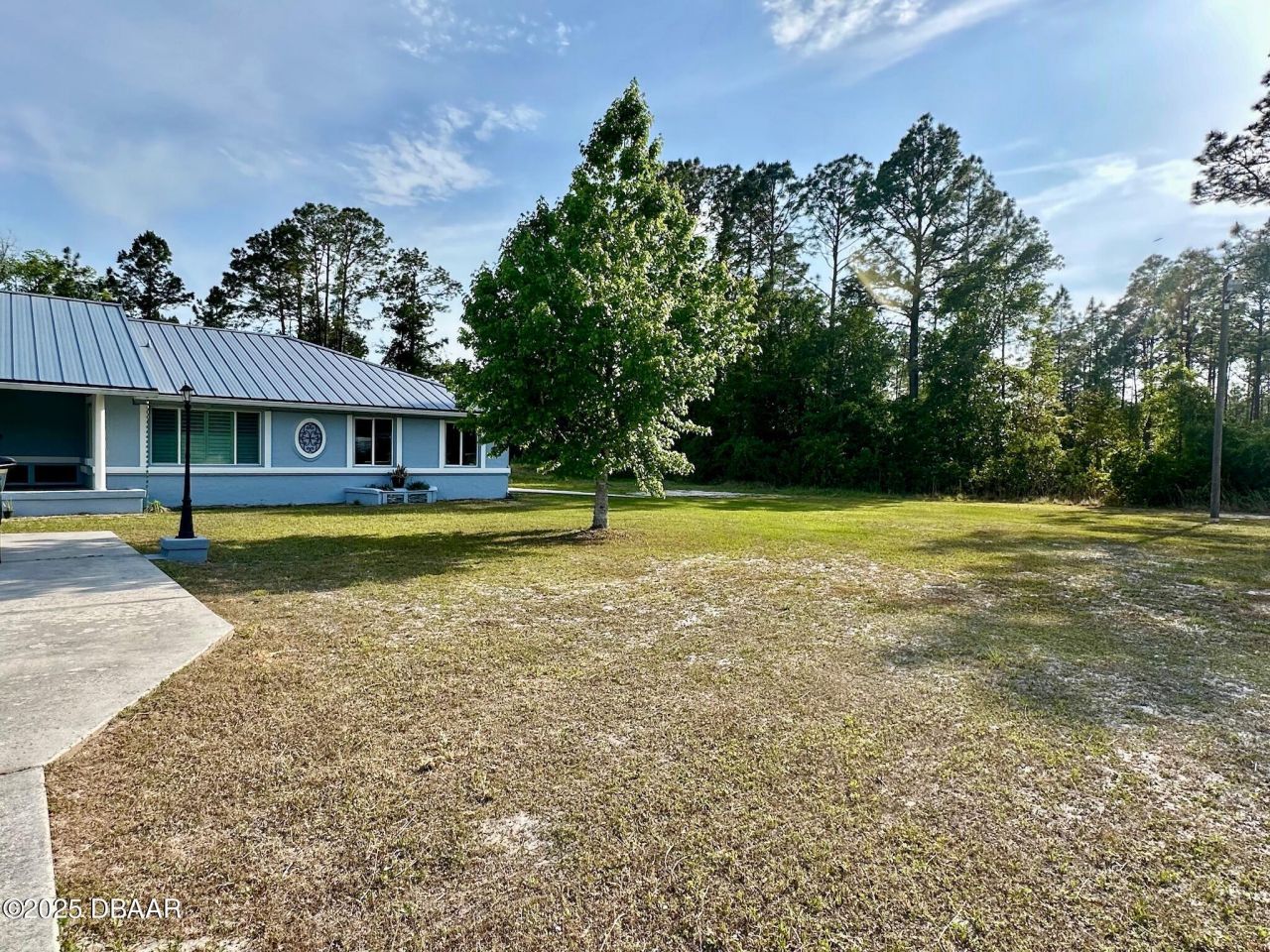 143 Pinecrest Circle, San Mateo, FL 32187 Photo