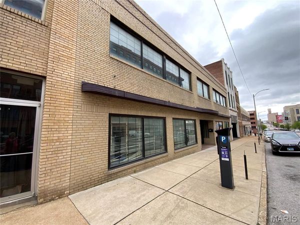 1710 Olive Street, St Louis, MO 63103