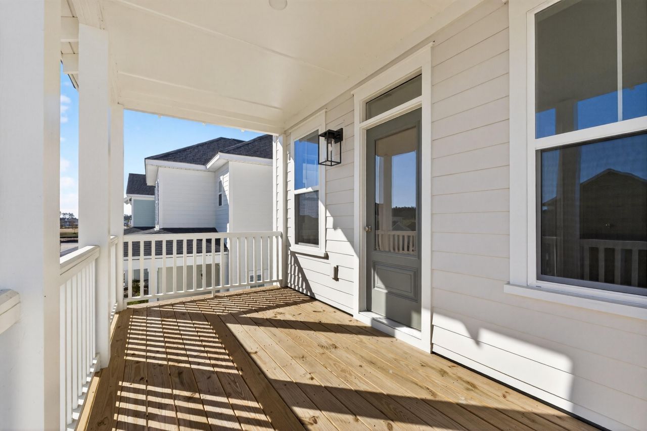 708 Rumbling Leaf Lane Photo 20