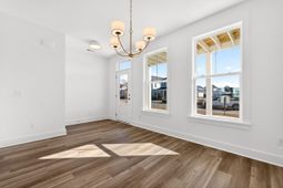 708 Rumbling Leaf Lane photo 4