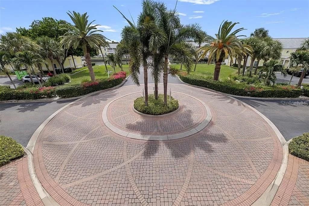 5191 Salmon Drive Se, Unit C, Saint Petersburg, FL 33705 Photo