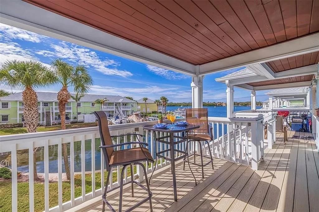 5191 Salmon Drive Se, Unit C, Saint Petersburg, FL 33705 Photo