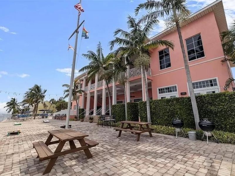 5191 Salmon Drive Se, Unit C, Saint Petersburg, FL 33705 Photo