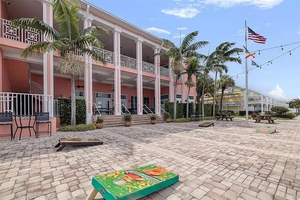 5191 Salmon Drive Se, Unit C, Saint Petersburg, FL 33705 Photo