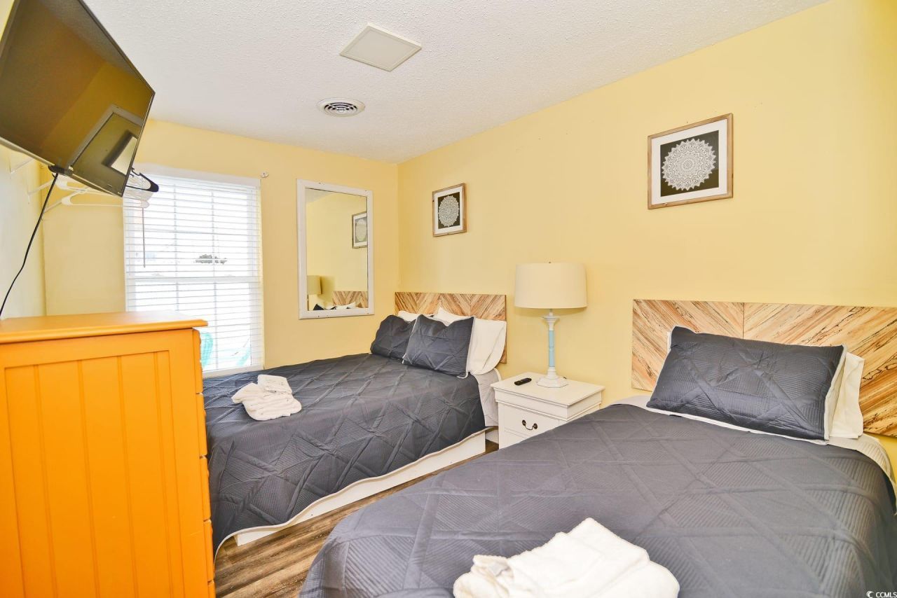 219 27th Ave. N Photo 17