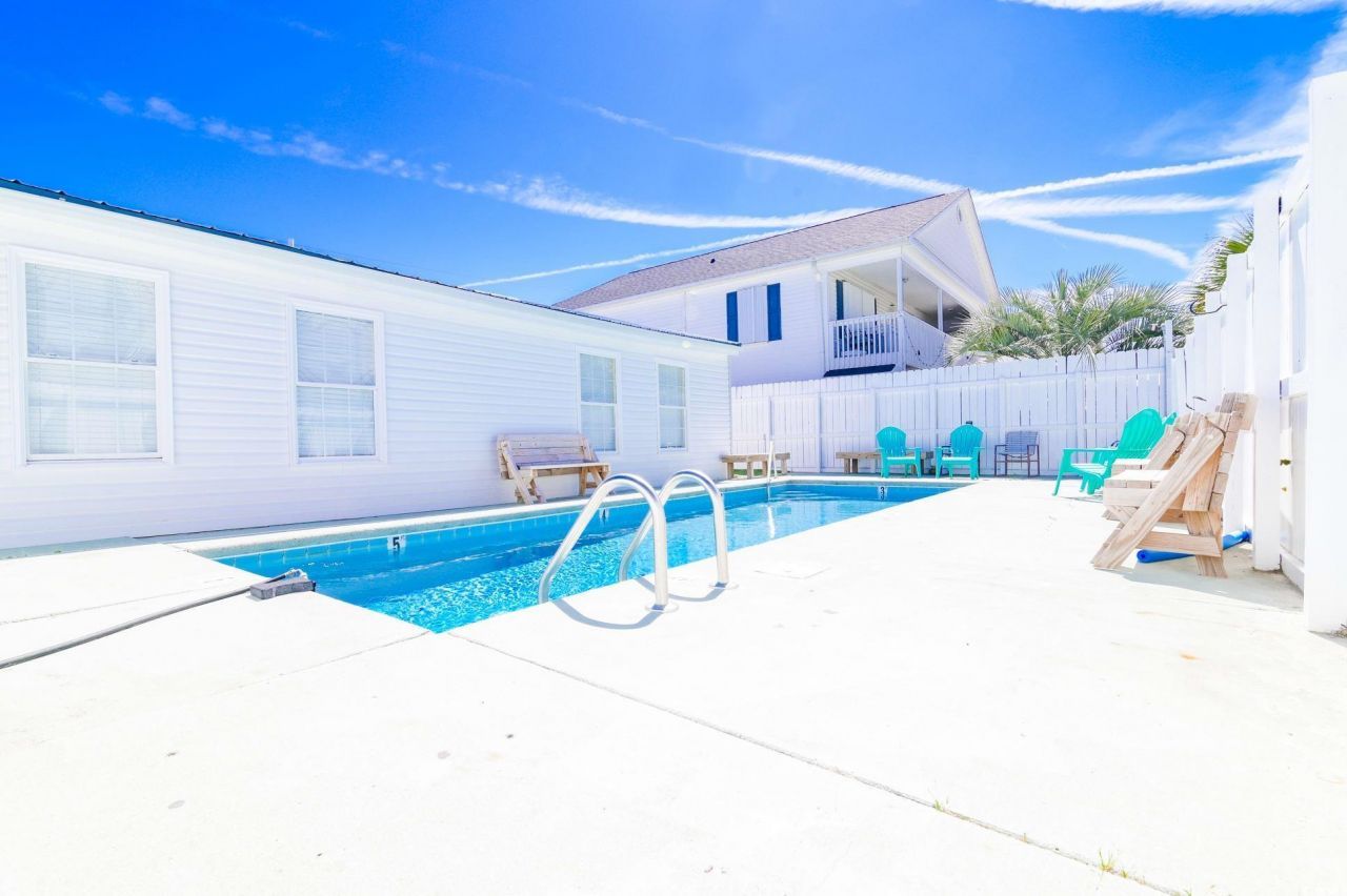 219 27th Ave. N Photo 32