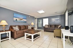 219 27th Ave. N photo 4