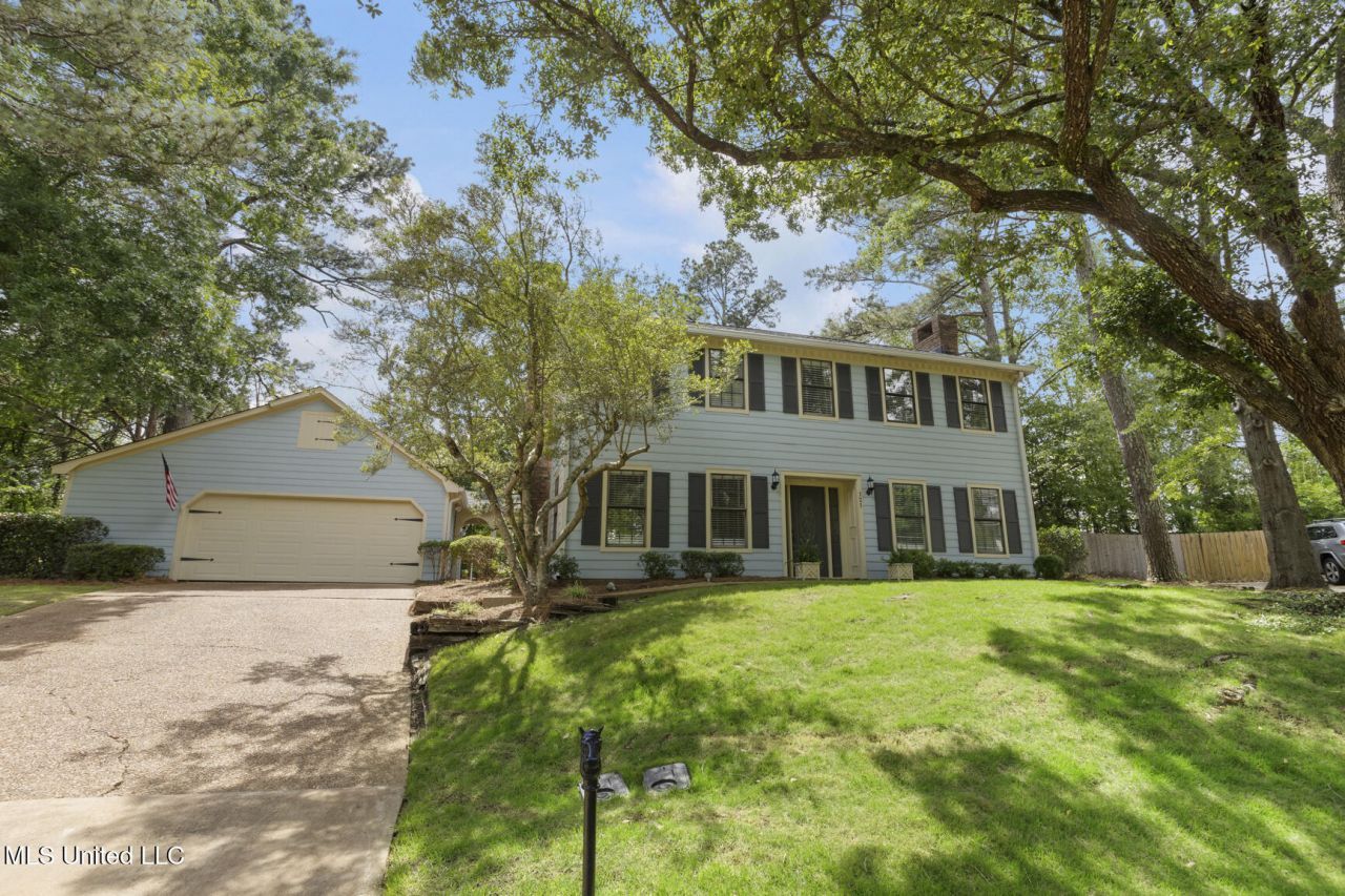 121 Kenbridge Lane, Madison, MS 39110 Main Photo