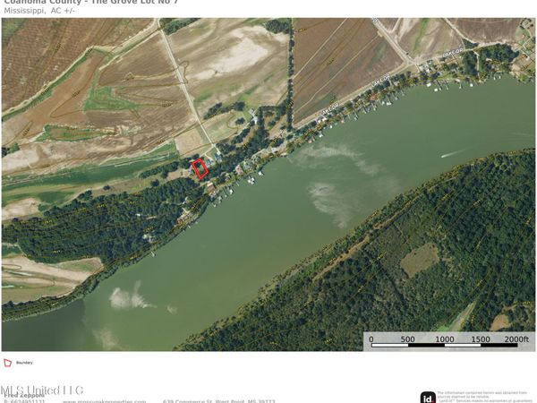 7 Yazoo Pass Drive, Dundee, MS 38626