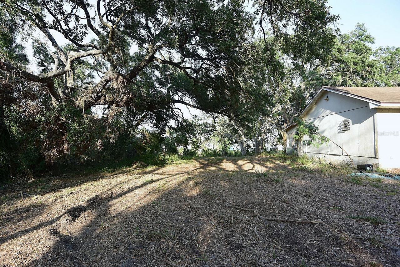 7610 Anna Avenue, Gibsonton, FL 33534 Photo