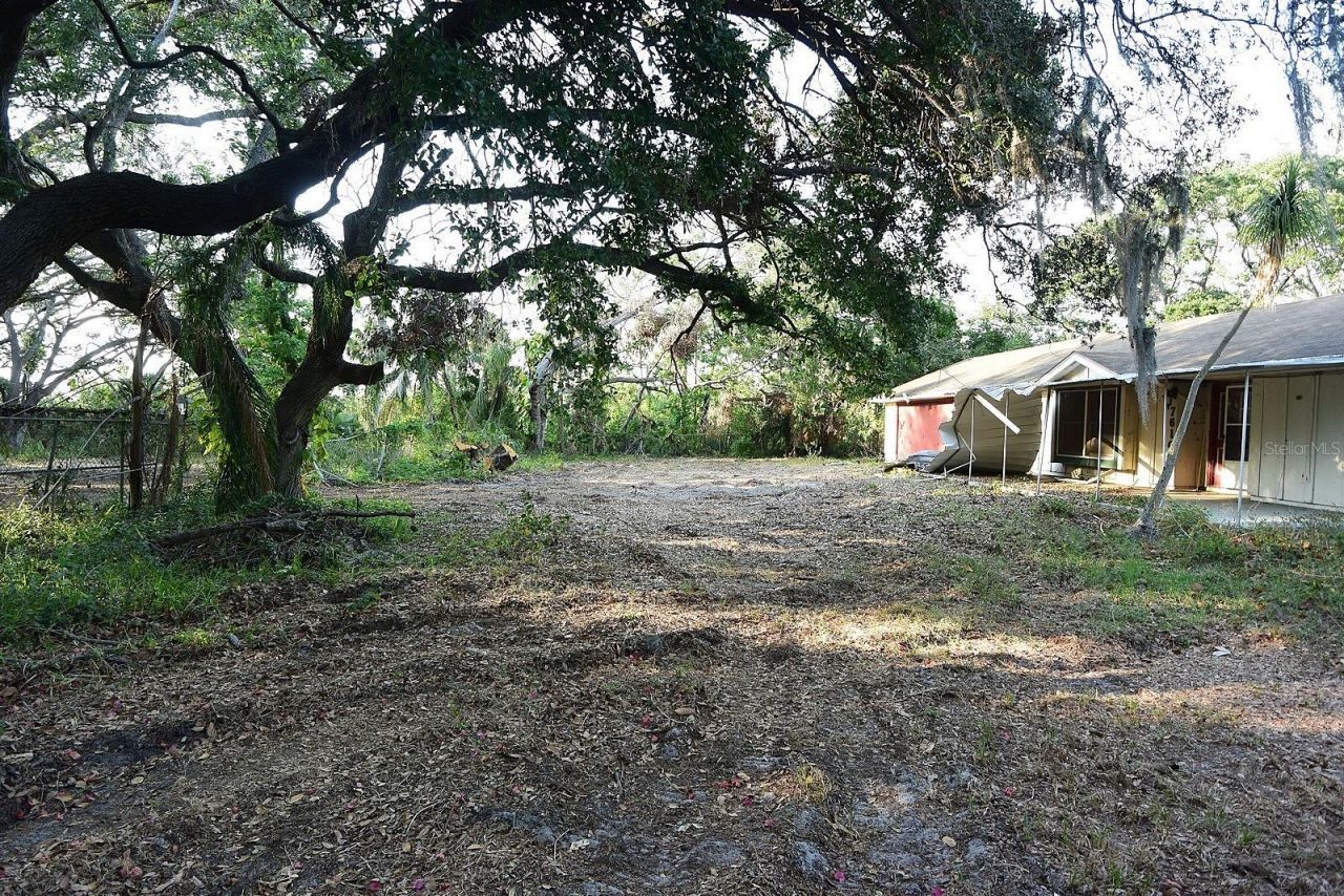 7610 Anna Avenue, Gibsonton, FL 33534 Photo