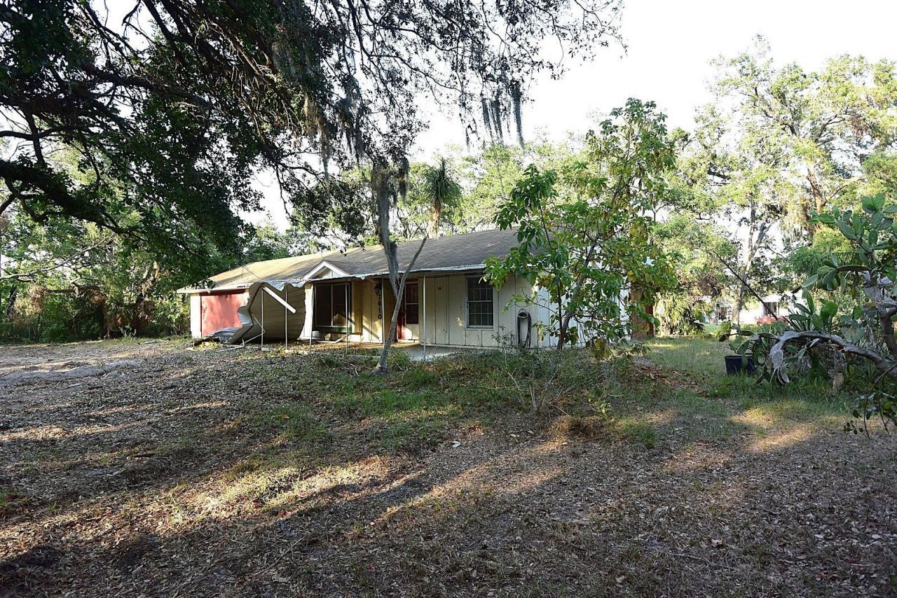 7610 Anna Avenue, Gibsonton, FL 33534 Photo