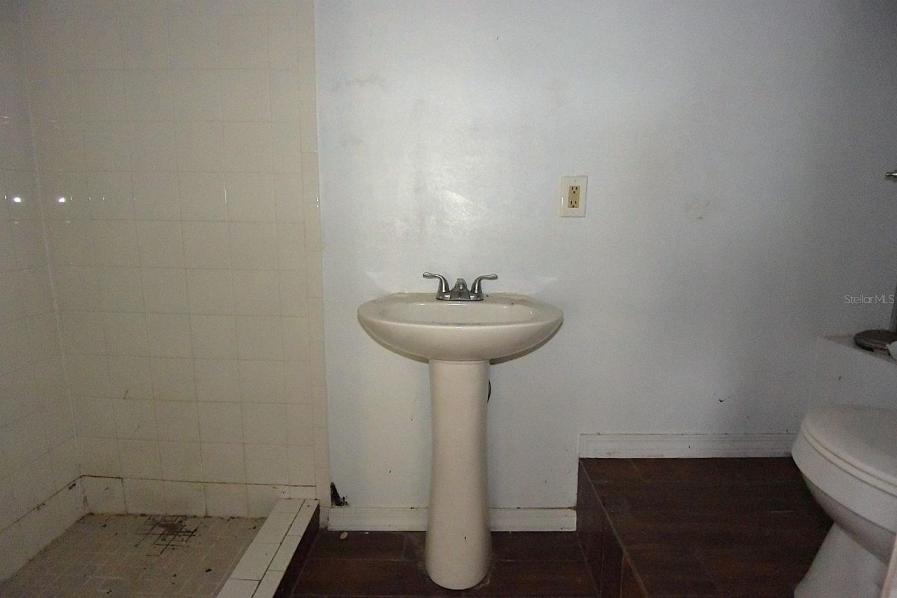 7610 Anna Avenue, Gibsonton, FL 33534 Photo