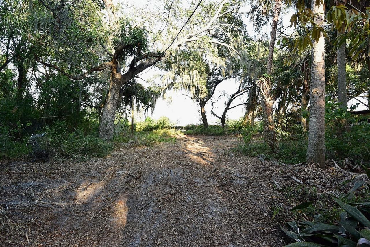 7610 Anna Avenue, Gibsonton, FL 33534 Photo