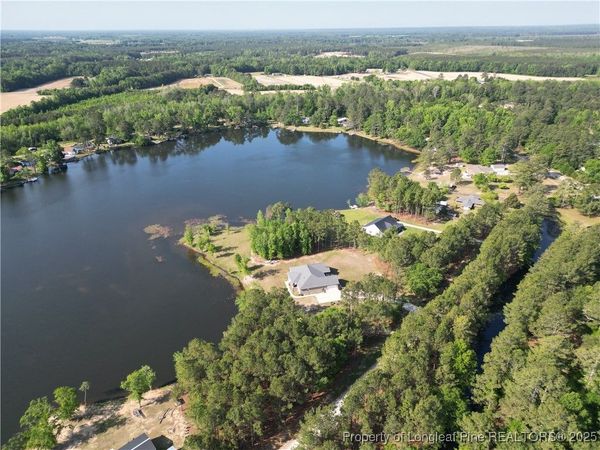 7801 Jill Street, Linden, NC 28356