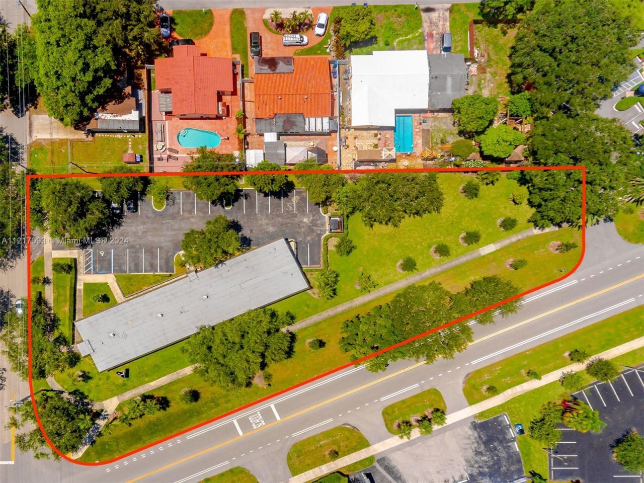 7700 Davie Road Ext, Hollywood, FL 33024 Photo