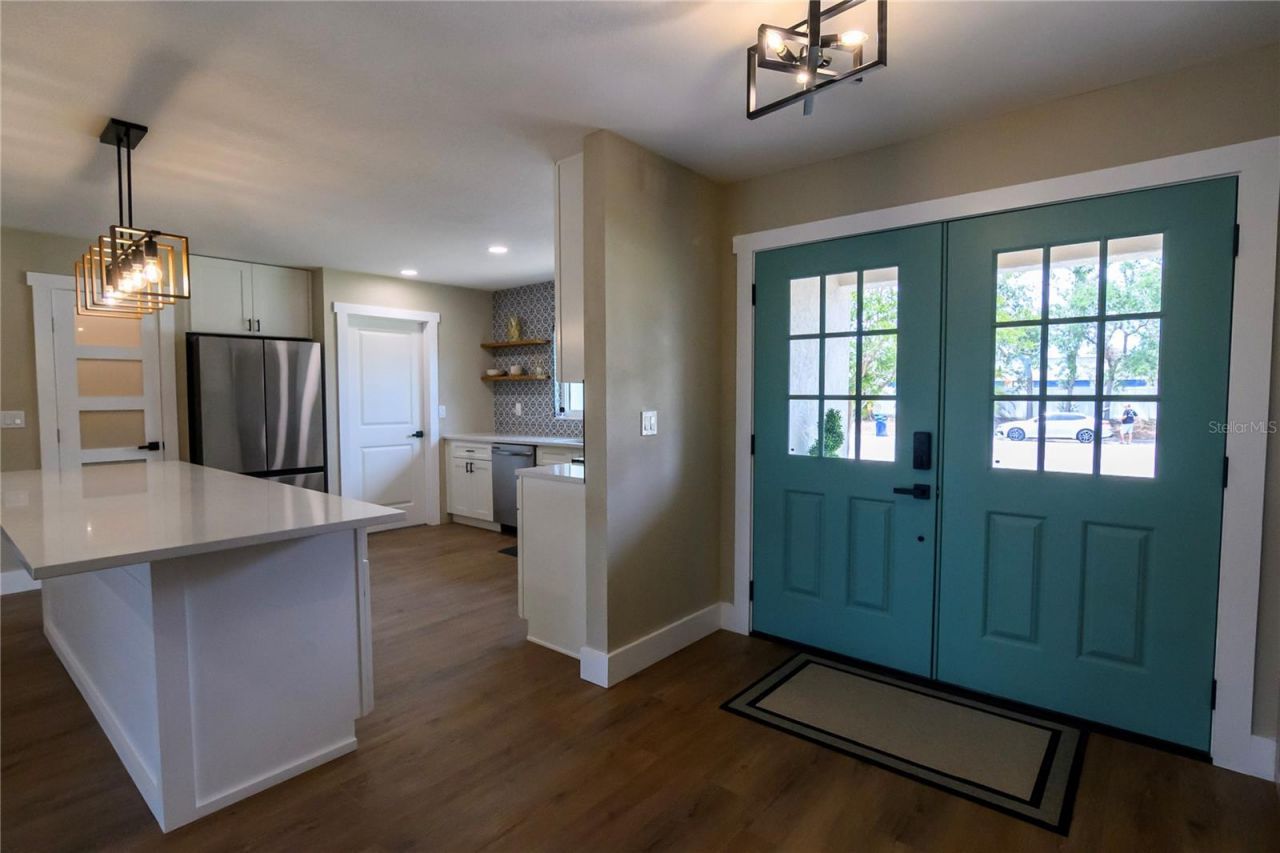 8808 44th Avenue Drive W, Bradenton, FL 34210 Photo