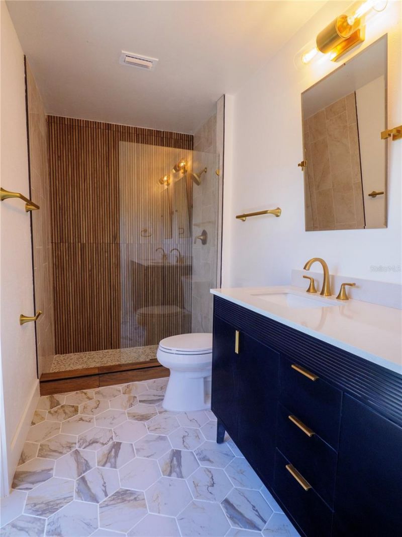 8808 44th Avenue Drive W, Bradenton, FL 34210 Photo