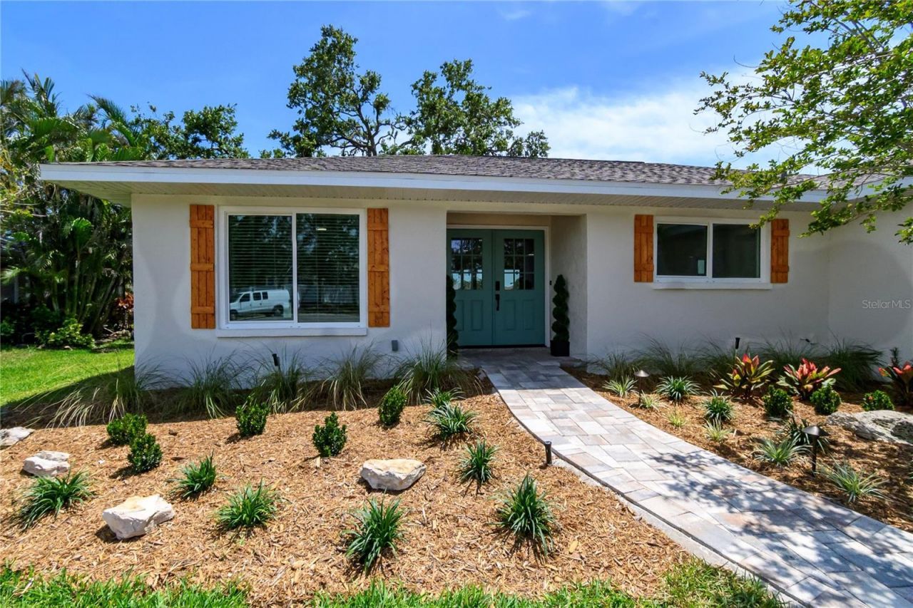 8808 44th Avenue Drive W, Bradenton, FL 34210 Photo