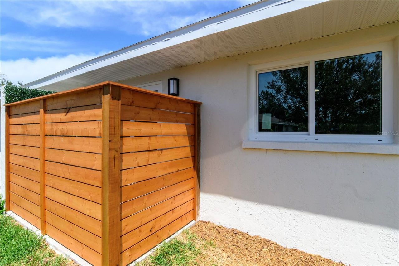 8808 44th Avenue Drive W, Bradenton, FL 34210 Photo