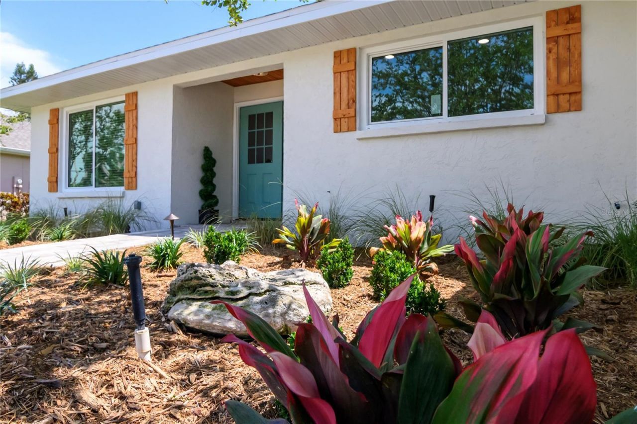 8808 44th Avenue Drive W, Bradenton, FL 34210 Photo