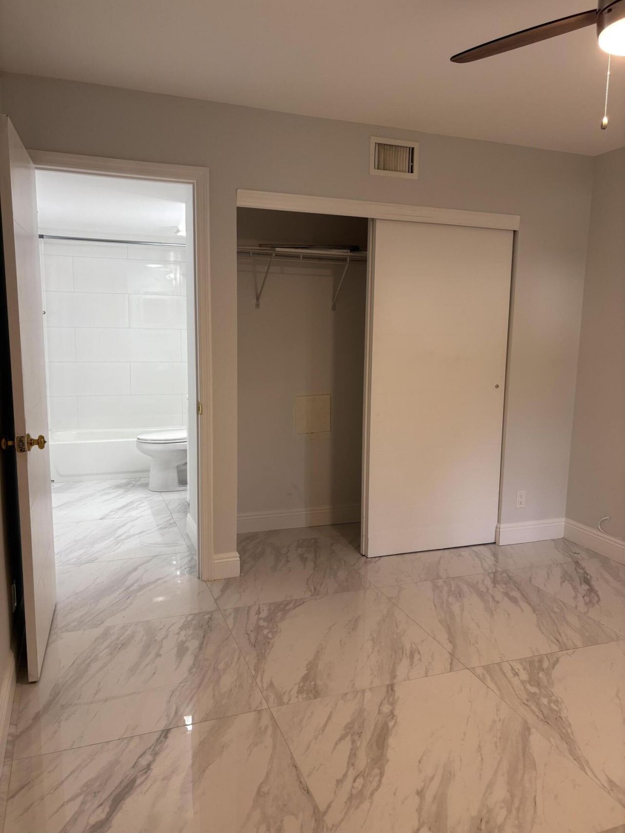 616 Executive Center Drive, Unit 102, West Palm Beach, FL 33401 Photo