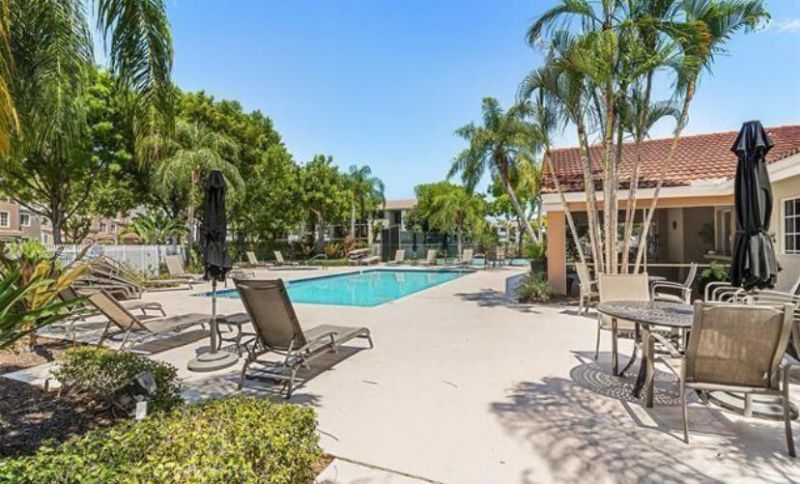 616 Executive Center Drive, Unit 102, West Palm Beach, FL 33401 Photo