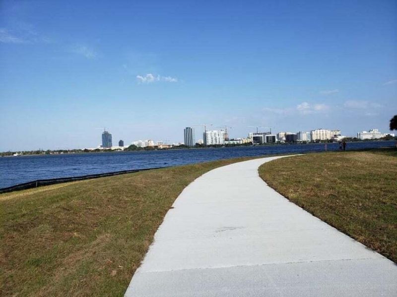 616 Executive Center Drive, Unit 102, West Palm Beach, FL 33401 Photo