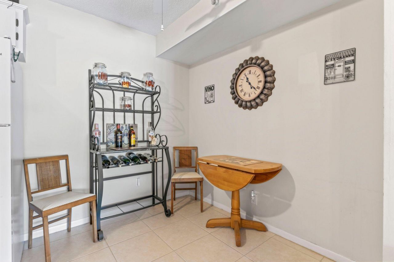 2732 SW Matheson Avenue, Unit 112-b2, Palm City, FL 34990 Photo